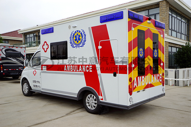 高档救护车发动机应该怎样保养？